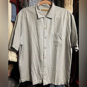 Tommy Bahama Men's blue Silk Short Sleeve Button-Down Shirt M